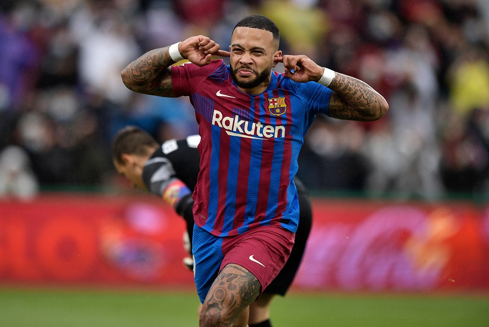‘Ngl I’d Actually Love Him Playing For Us’ ‘No Chance’ Fans React To Reports That West Ham And 2 Other Clubs Have Enquired About Barca Star