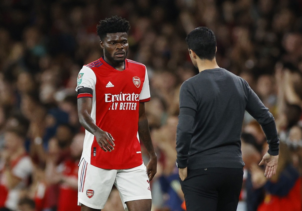 ‘Doesn’t Look Like A Man Who Is Out For The Season’ ‘I Beg He’s Back For The Utd Game’ Arsenal Fans React As Player Provides Injury Update