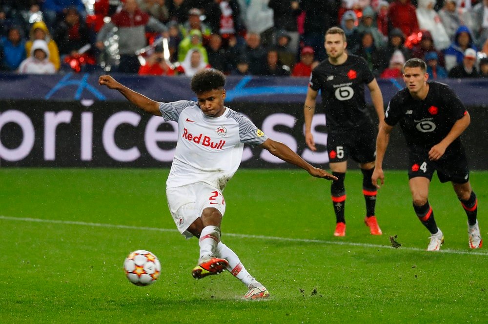 ‘Small Mentality’ ‘Not Even A Good Stepping Stone’ Fans Disappointed As Journalist Confirms Liverpool Target Is Set For Bundesliga Switch