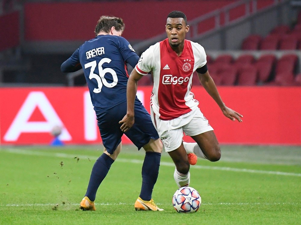 ‘Omfg Pls’ ‘Would Cement Our Midfield For A Decade’ Liverpool Fans Excited As Journalist Suggests Possible Wijnaldum Replacement